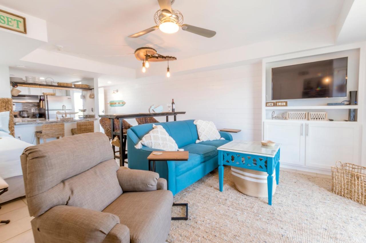 Stunning Ocean Views Steps From The Beach With Pool! Fabulous 4Th Floor Studio! New Smyrna Beach Exterior photo