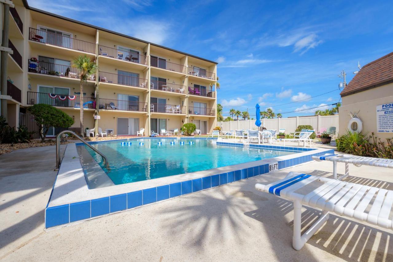Stunning Ocean Views Steps From The Beach With Pool! Fabulous 4Th Floor Studio! New Smyrna Beach Exterior photo